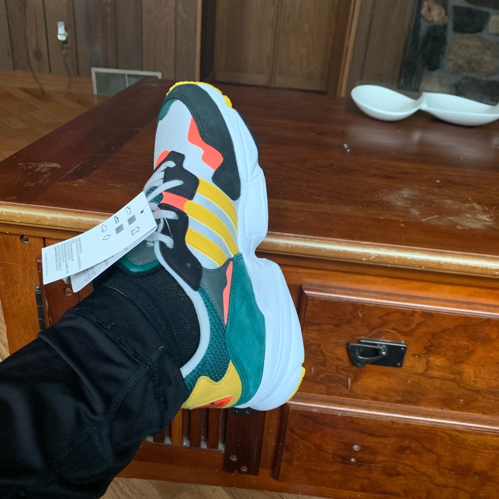 Men adidas shoes